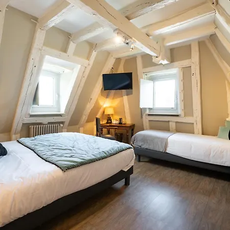 Hotel La Couleuvrine Centre 3*