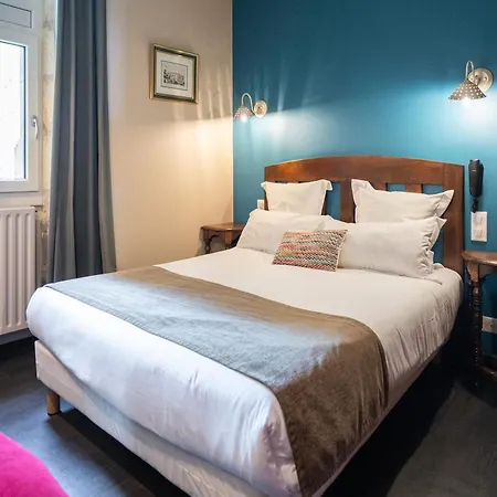 La Couleuvrine Centre 3*