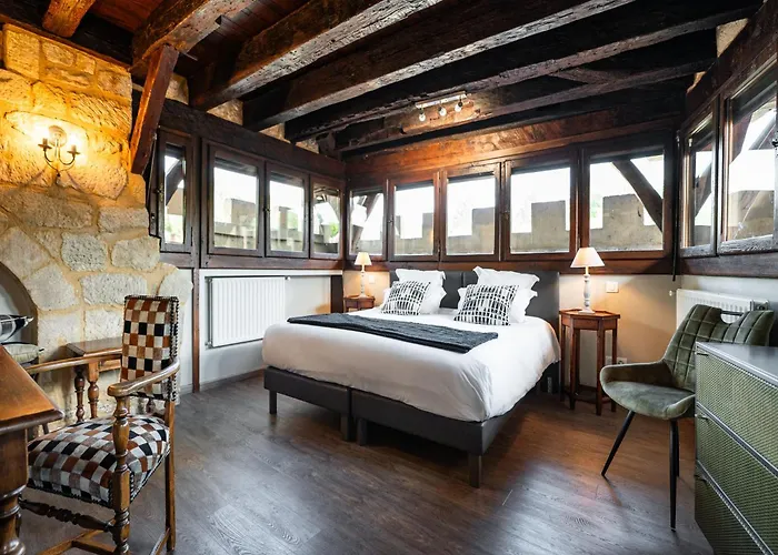 فندق La Couleuvrine Centre 3*