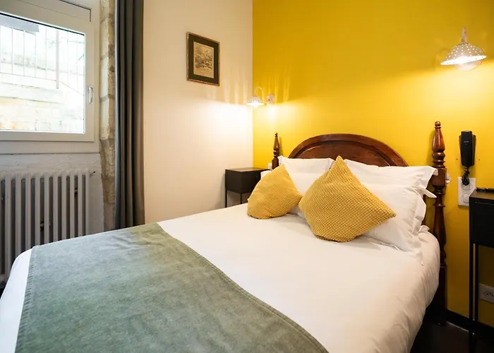 La Couleuvrine Centre سارلا لا كانيدا