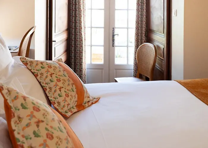 La Couleuvrine Centre سارلا لا كانيدا