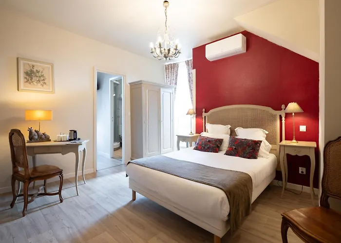 La Couleuvrine Centre فندق