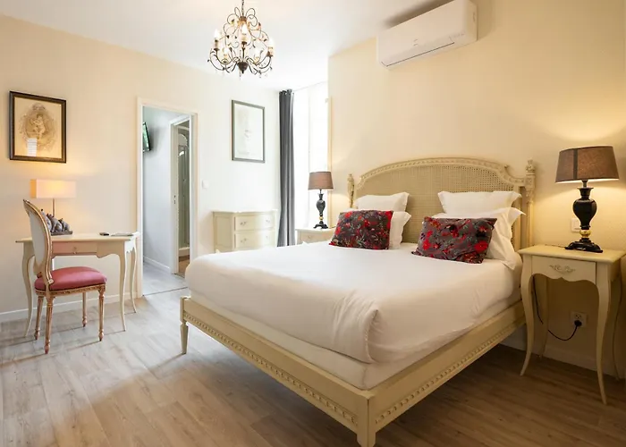 فندق La Couleuvrine Centre سارلا لا كانيدا