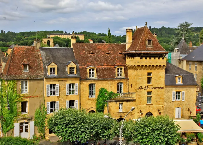 La Couleuvrine Centre فندق 3*